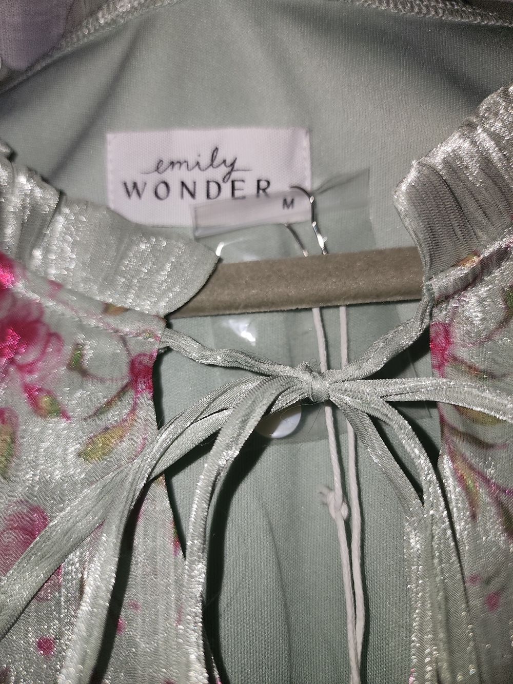 Emily Wonder BNWT Women's Floral Tie-Front Metallic in Light Mint Romper